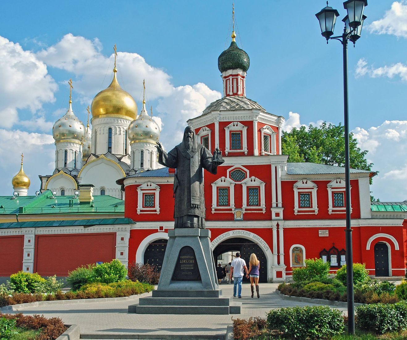 Бесплатная экскурсия «Остоженка спящая красавица Москвы»