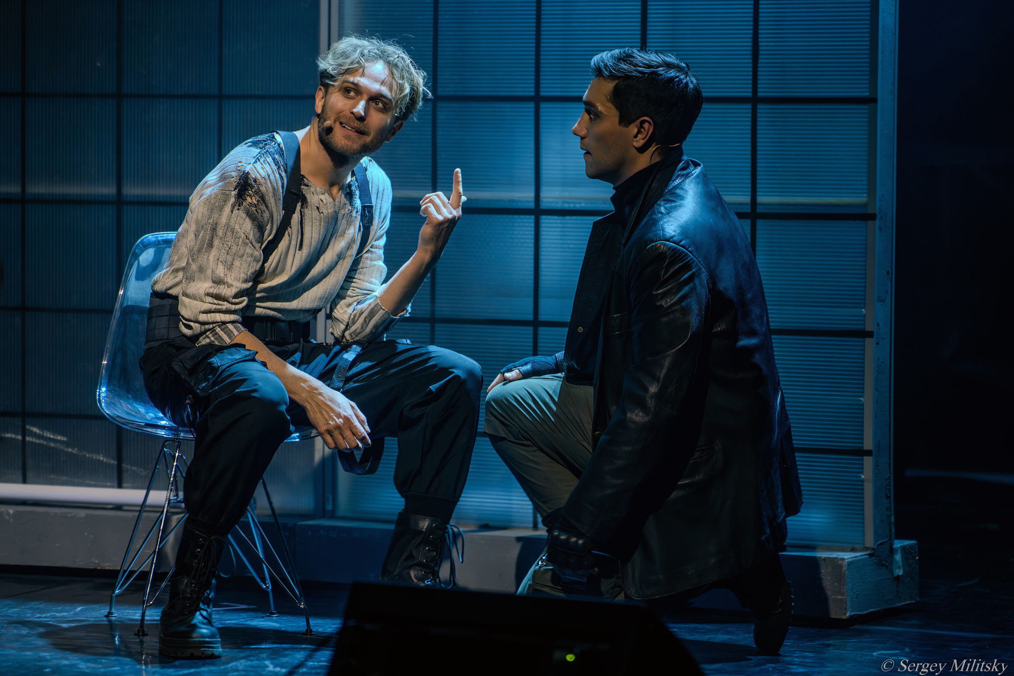 Паблик-ток о творчестве братьев Стругацких с создателями и актёрами спектакля «Зона отчуждения» совместно с «Москонцертом»