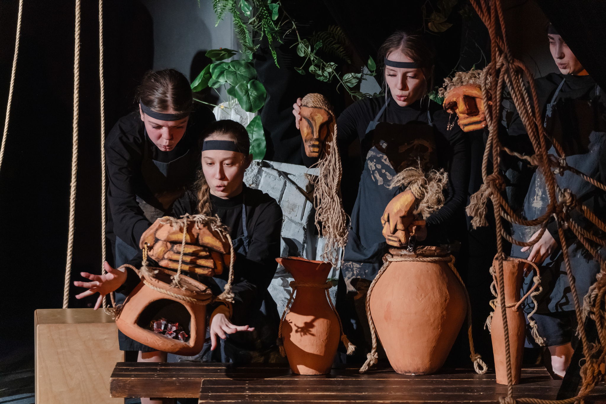 Спектакль «Лоси, или Кто убил Длинного»