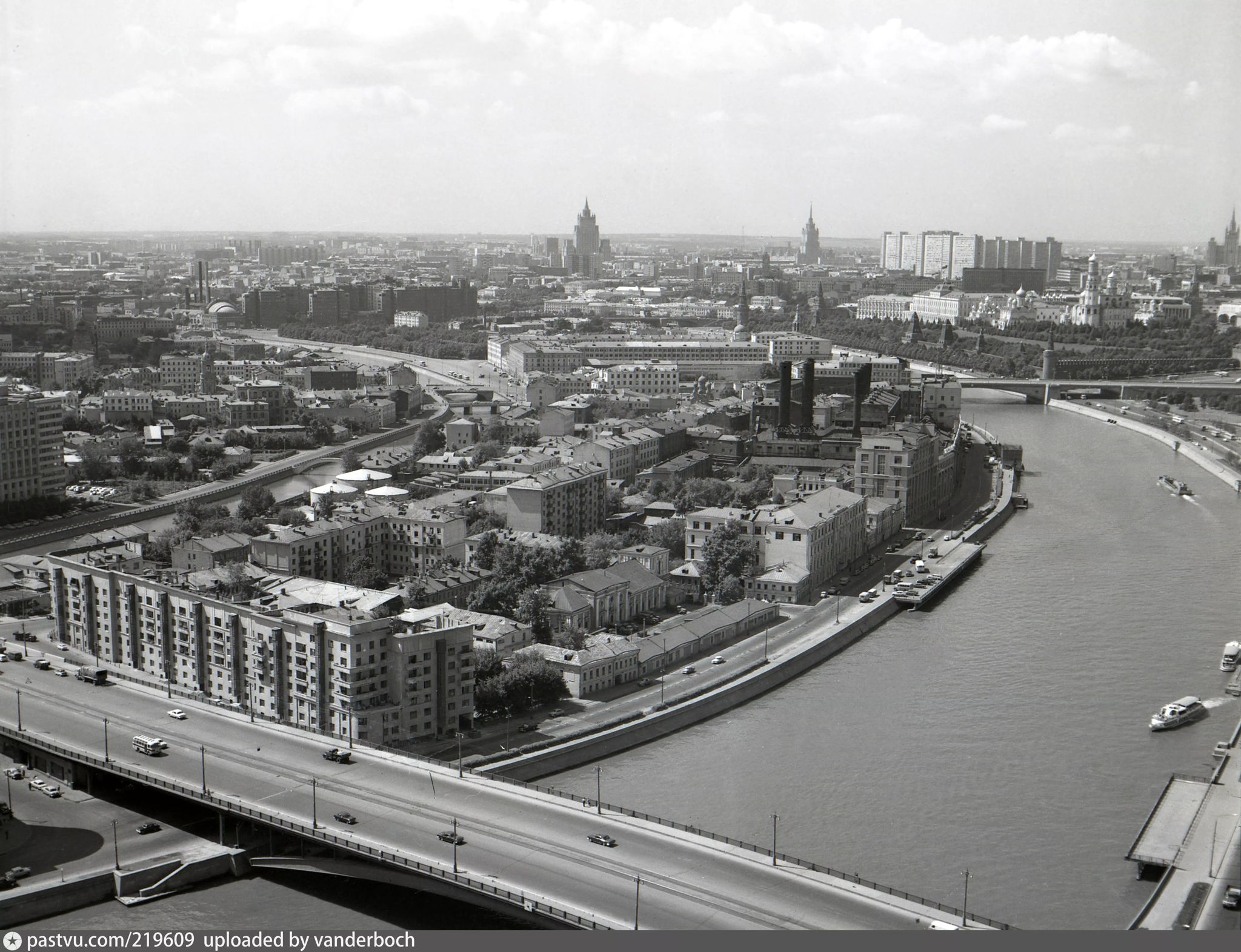 Деревянная Москва. Что было и что осталось. Лекция Светланы Фроловой в Котельнической Высотке