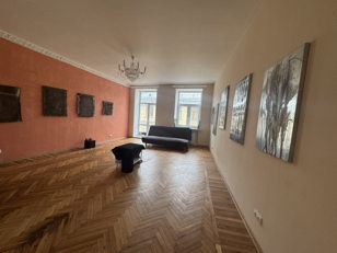 Визит в галерею 