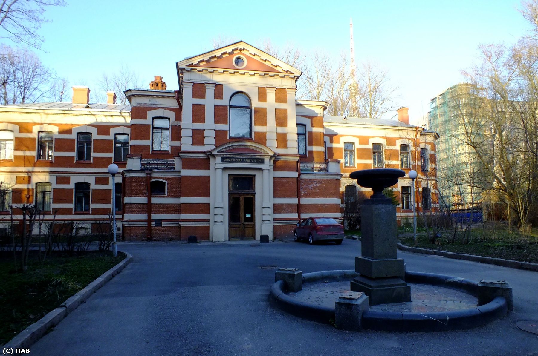 атриум главного штаба эрмитажа. бесплатное посещение музеев в санкт петербурге 2024. михайловский замок аудиогид. юсуповский дворец в санкт-петербурге экскурсии 2023. музей в центре спб.