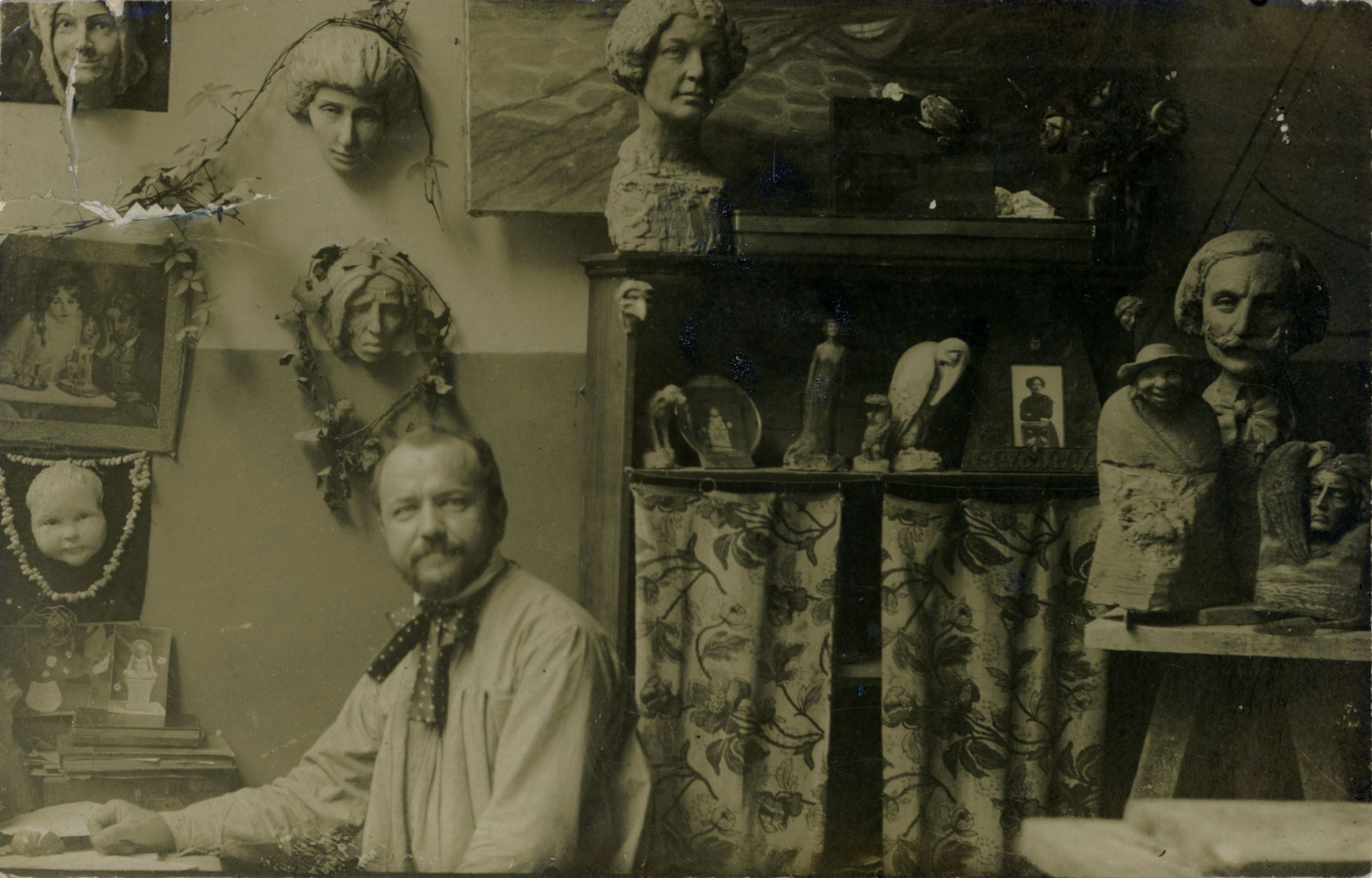 Клуб любителей открытки. Скульптор Иннокентий Жуков и его открытки