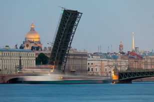 НОЧНОЙ ПЕТЕРБУРГ НА ВЕЛОСИПЕДЕ 