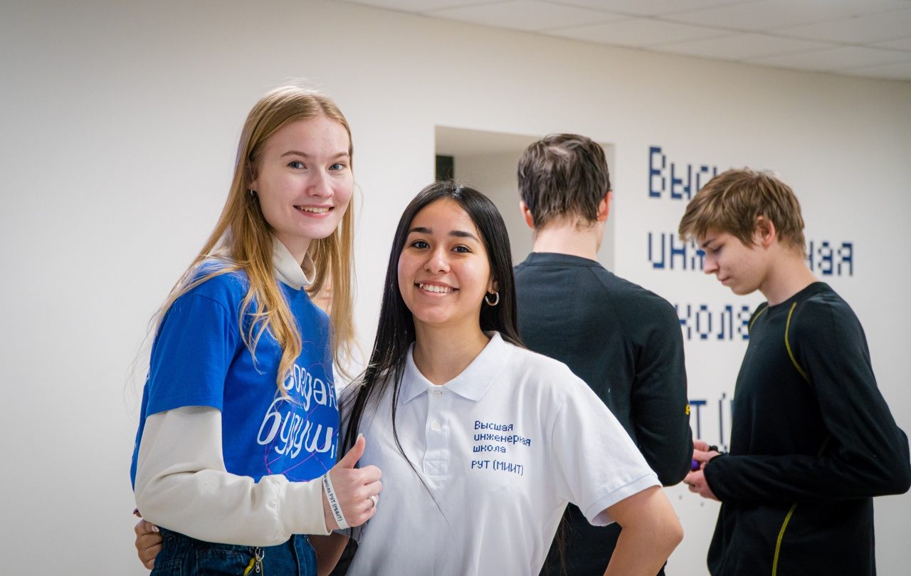 Закрытая встреча для родителей и абитуриентов: все о программе двух дипломов РУТ (МИИТ) и НИУ ВШЭ