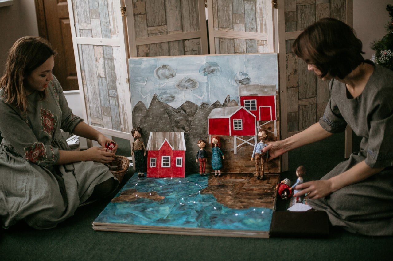 "Подарок Зимы. Большое новогоднее путешествие маленьких йоли", для детей 3-7 лет