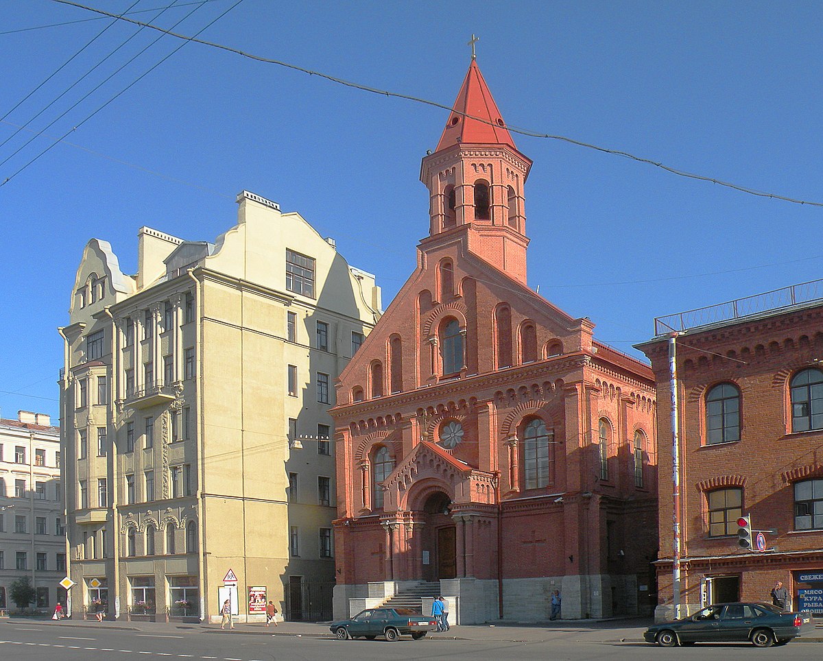 Лютеранская Церковь Святого Иоанна Гродно внутри