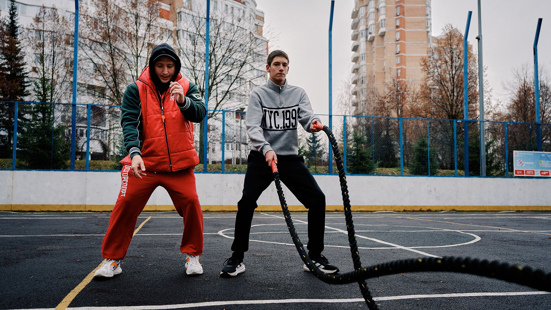 Мой спортивный район. Бесплатные тренировки по фитнесу рядом с домом (ЦАО. Новоспасский пер., д. 3, корп. 1, 2)