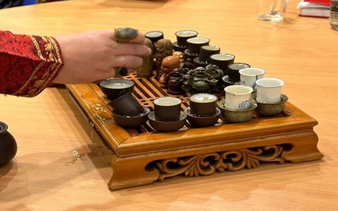 Чайная церемония в Галерее "Мастер"