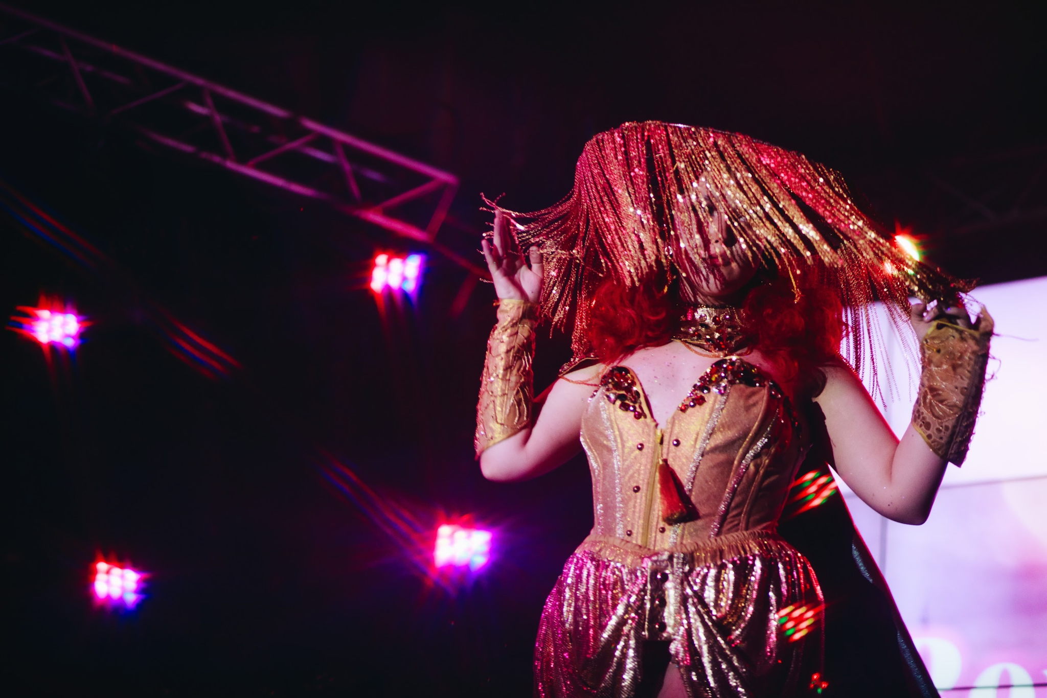 СТРАДАЮЩЕЕ БУРЛЕСКОВЬЕ В МОСКВЕ. 18+