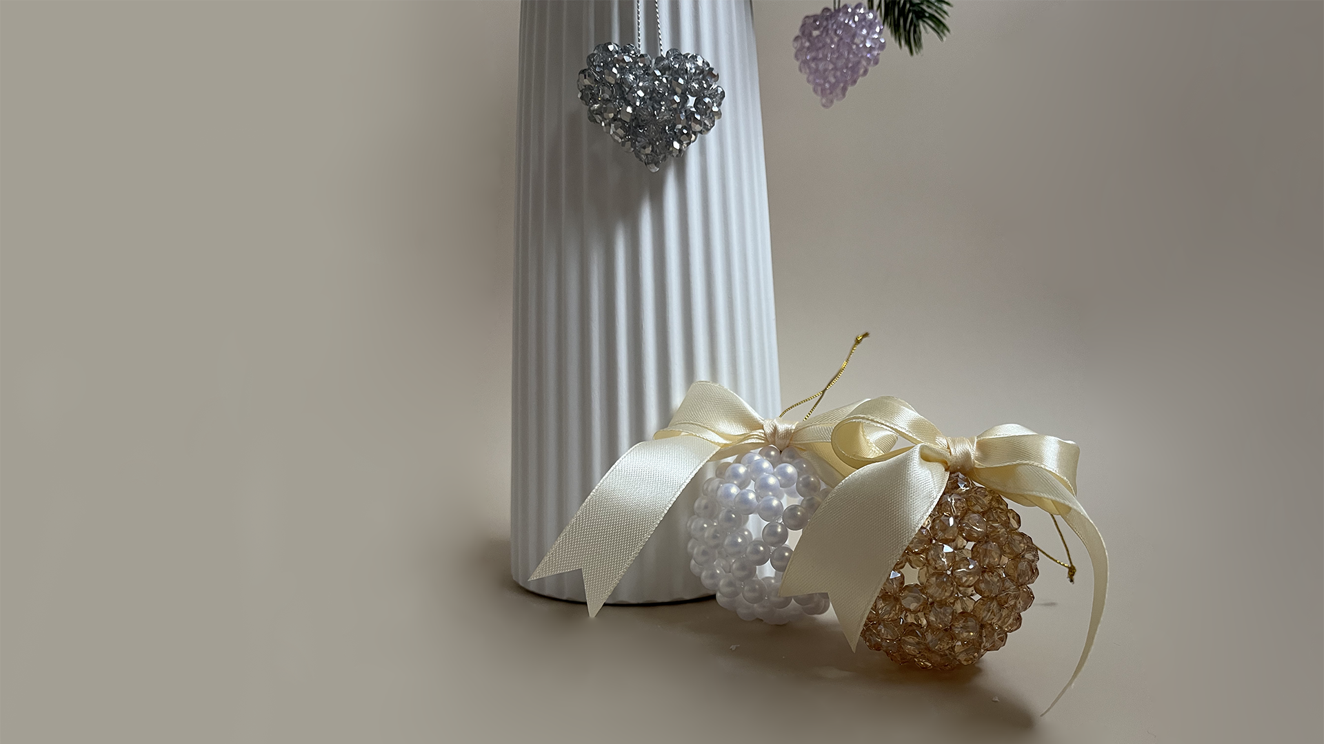 Мастер-класс по плетению новогоднего шара на елку