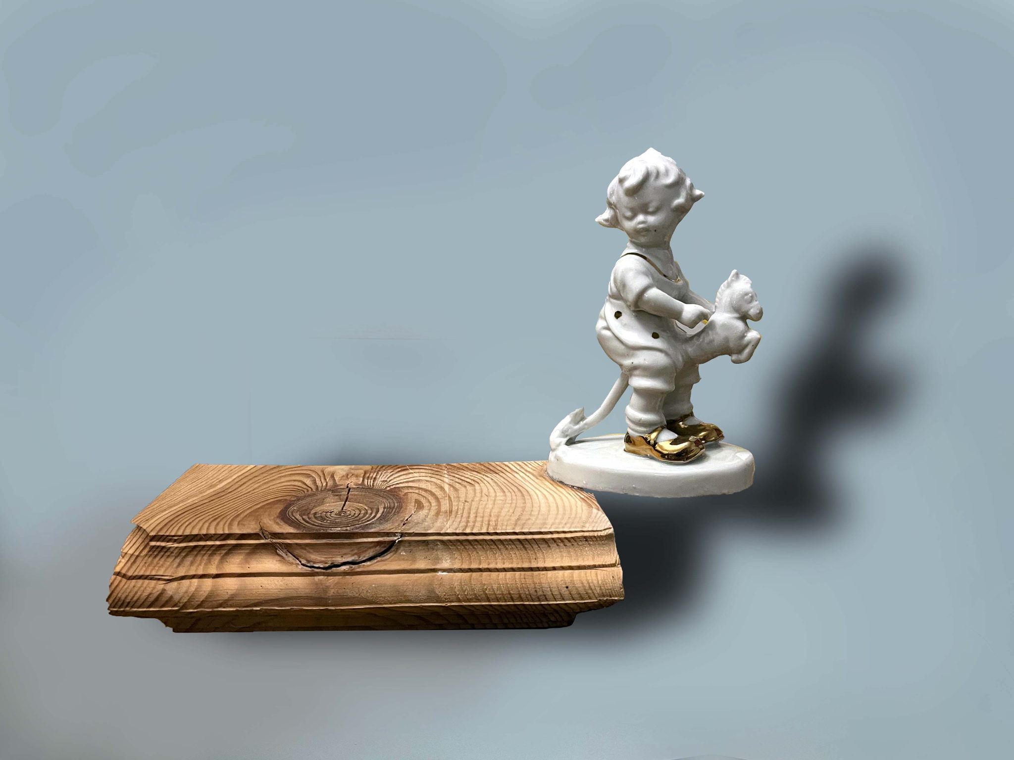 Медиация по выставке «Фундаментальный сдвиг» и круглый стол-обсуждение с художницей Агатой Гафаровой и кураторами проекта