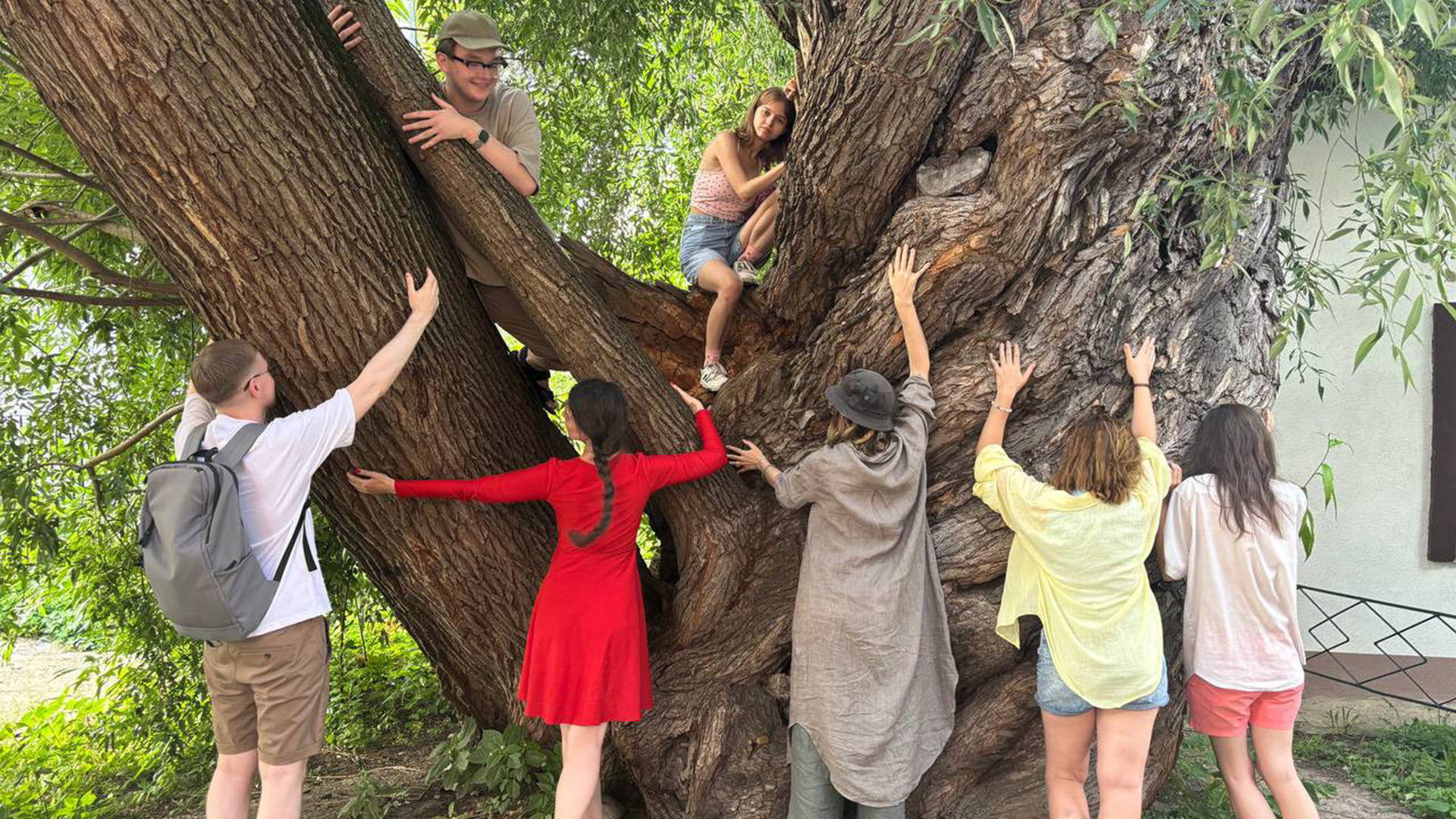 Лекция-воркшоп «Городская медиация и креативные подходы в исследовании и репрезентации города»