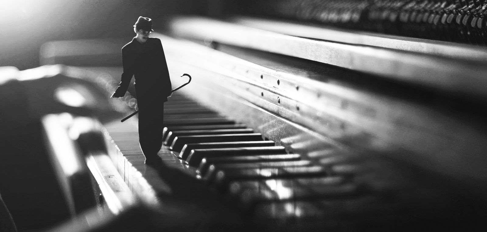 Одинокий пианист