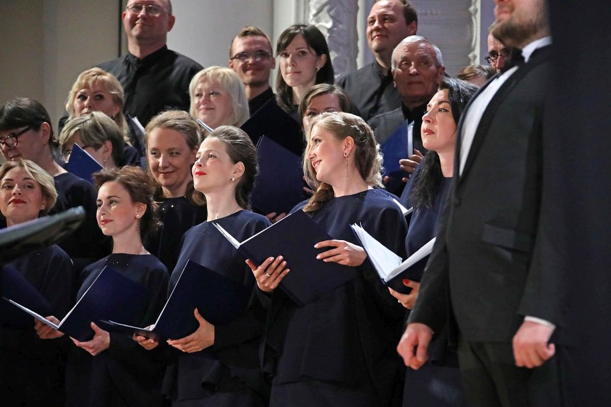 Конкурсы птичьего пения в каком городе. Конкурсы птичьего пения в каком городе. Свешникова. Хоровой концерт 18 века. Занятия вокалом для детей.