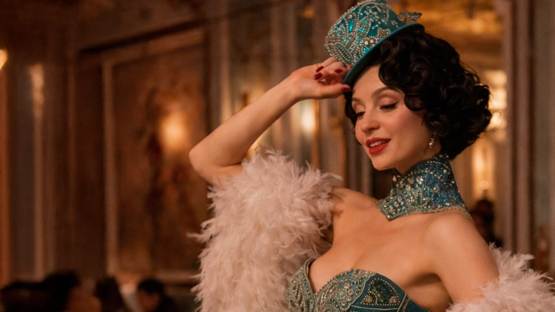 Кабаре в Savoy: Diorlesque. Шоу Ляли Бежецкой