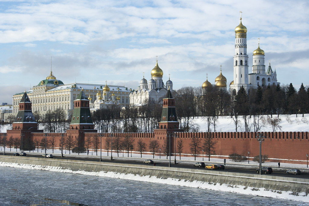 в 12:00 Пешеходная экскурсия "Тайны башен Кремля" с Екатериной Титовой. 5+