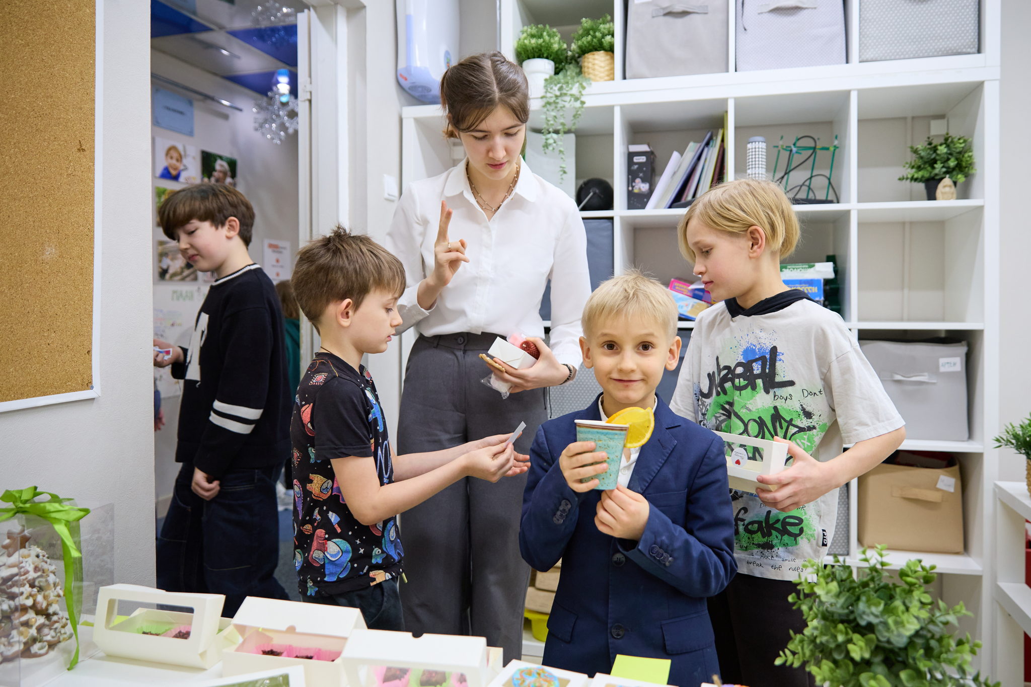 ОНЛАЙН День открытых дверей в Семейной школе ВольтаКидс. 0-4 класс