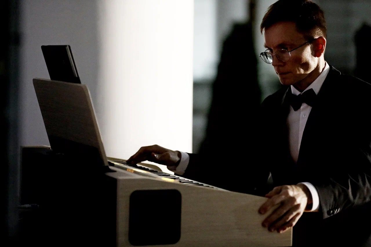 "СВЕТ ВО ТЬМЕ. ОРГАН И ХОР" в Самаре