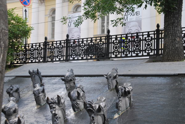 в 11.00 Экскурсия по Гоголевскому бульвару (8-12 лет)