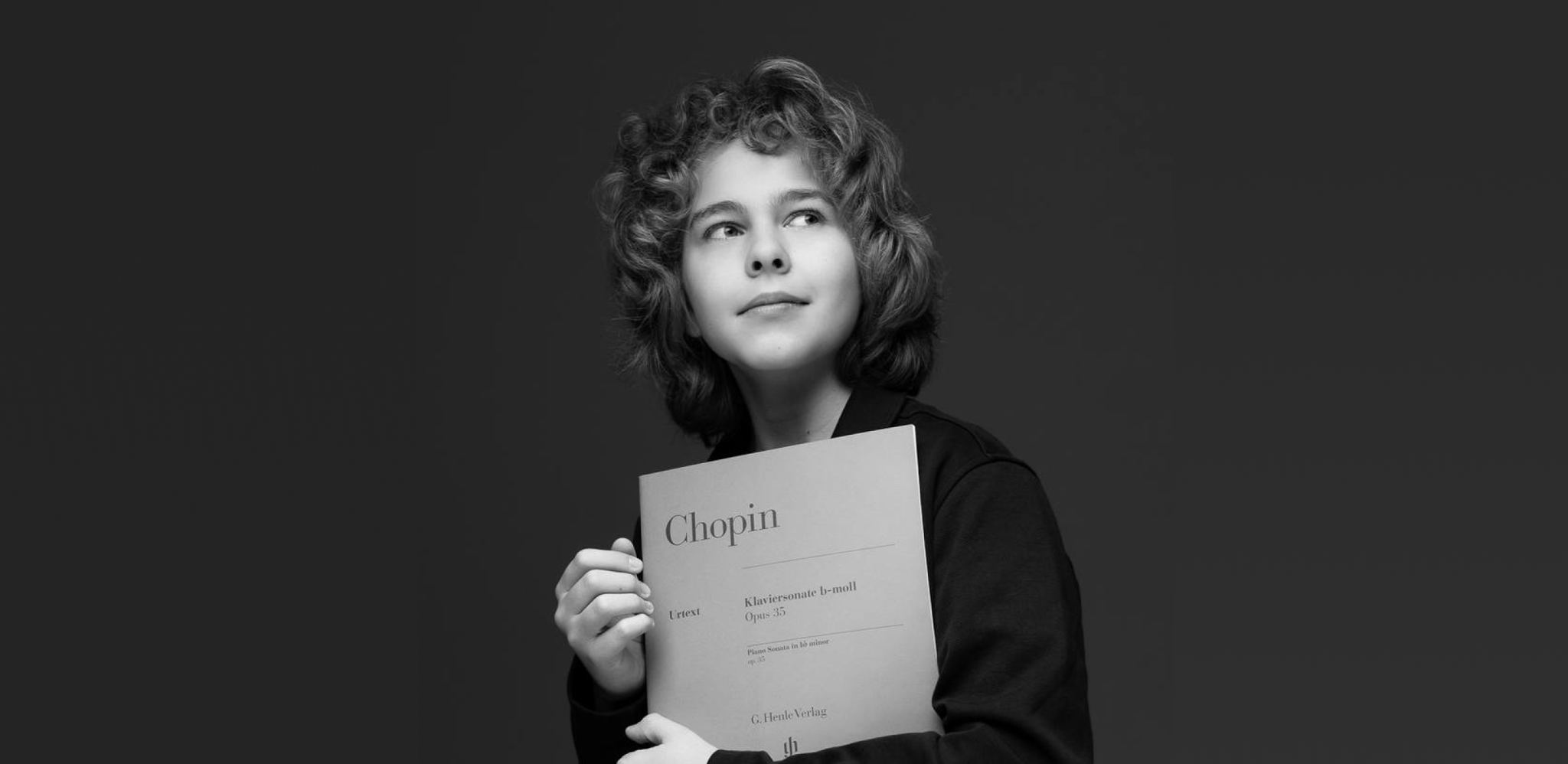 Галерея НИКО, Лукас Шиш (фортепиано)