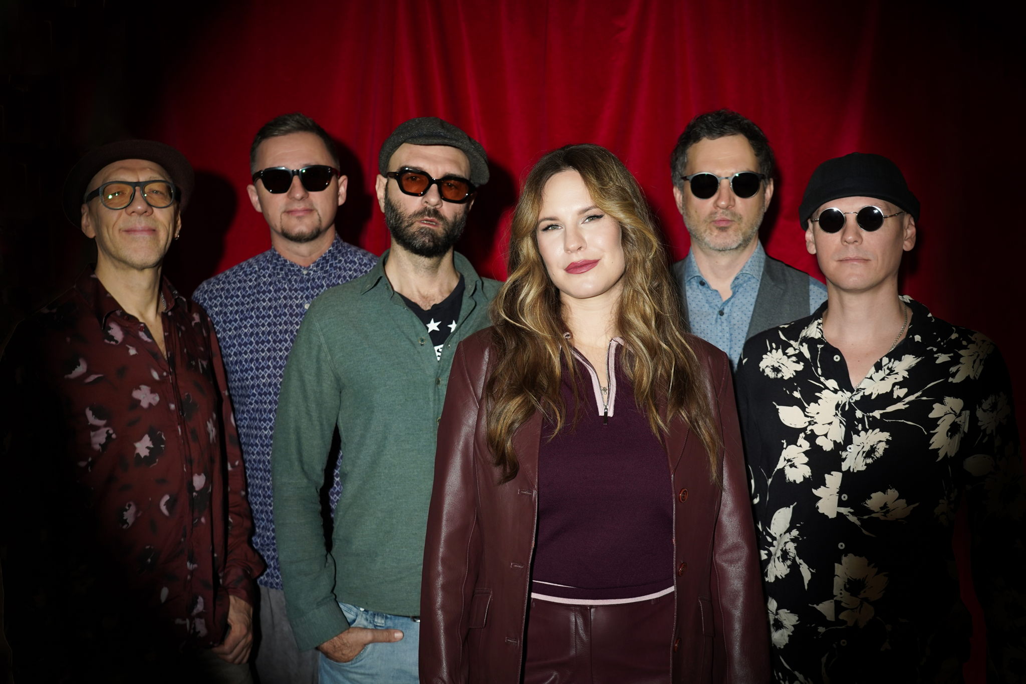 GIRL POWER на Крыше / Трибьют культовым вокалисткам современности / Концерт Светланы Жаворонковой и ACOUSTIC SOUL