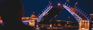 Разводные мосты под живую музыку от проекта Jazz On The River