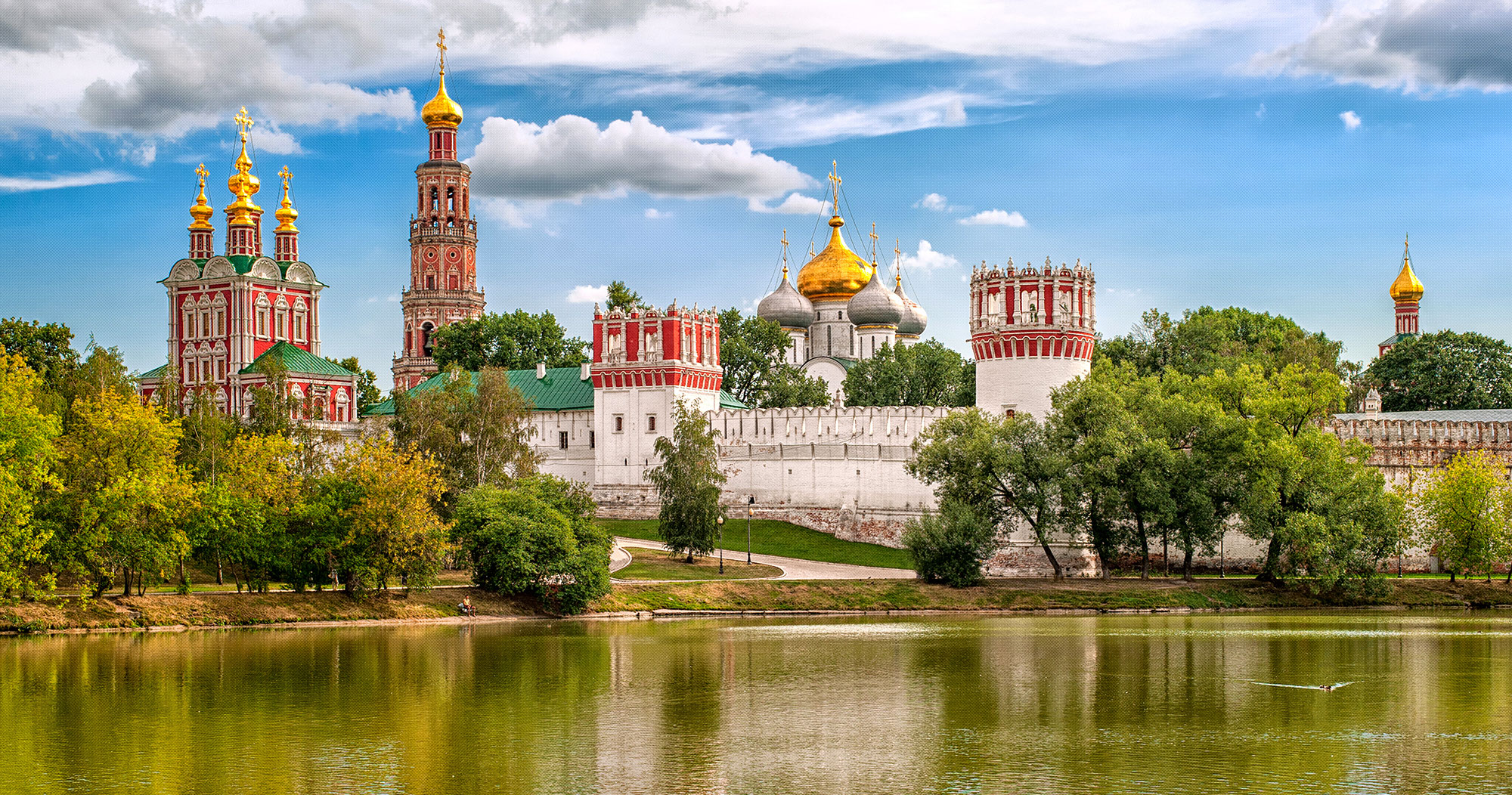 Новодевичий монастырь в Москве