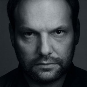 Экскурсия Юрия Молодковца по выставке УГОЛ ЗРЕНИЯ. БОРИС СМЕЛОВ
