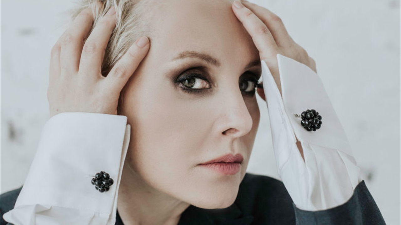 Презентация книги Ирины Мироновой «Клипы навсегда»