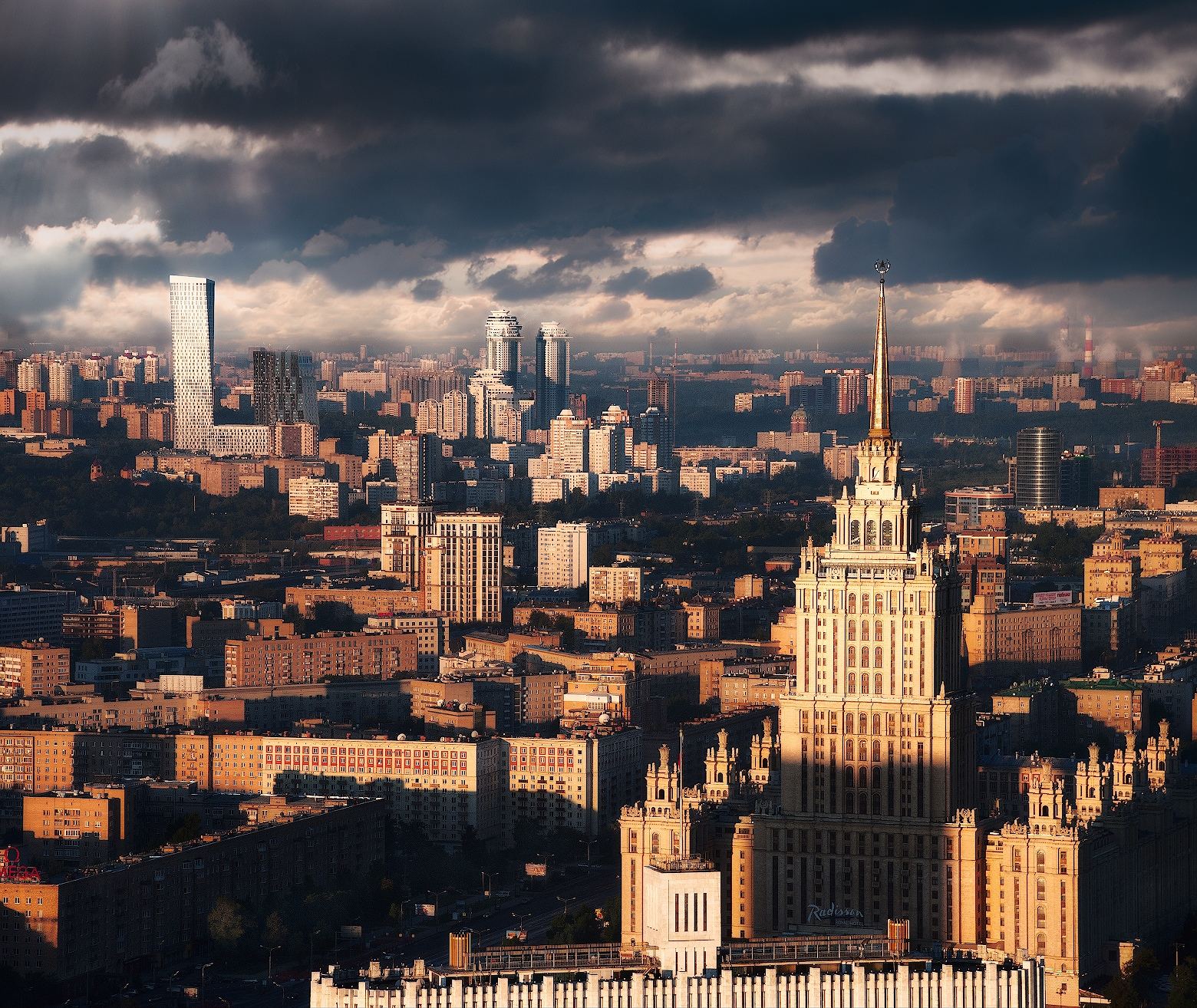 Первая Рассветомания 2026 года. Фото-экскурсия на крышу небоскрёба на рассвет