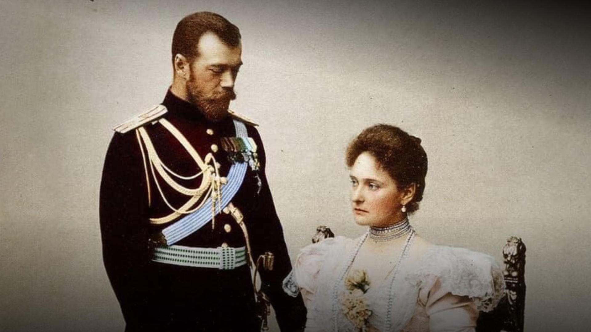 Арт-ужин в Savoy: Царская семья — расплата за любовь