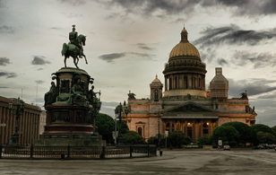 "Как найти себя и понять, чем заниматься в жизни". Экскурсия по местам силы Петербурга и диагностика.