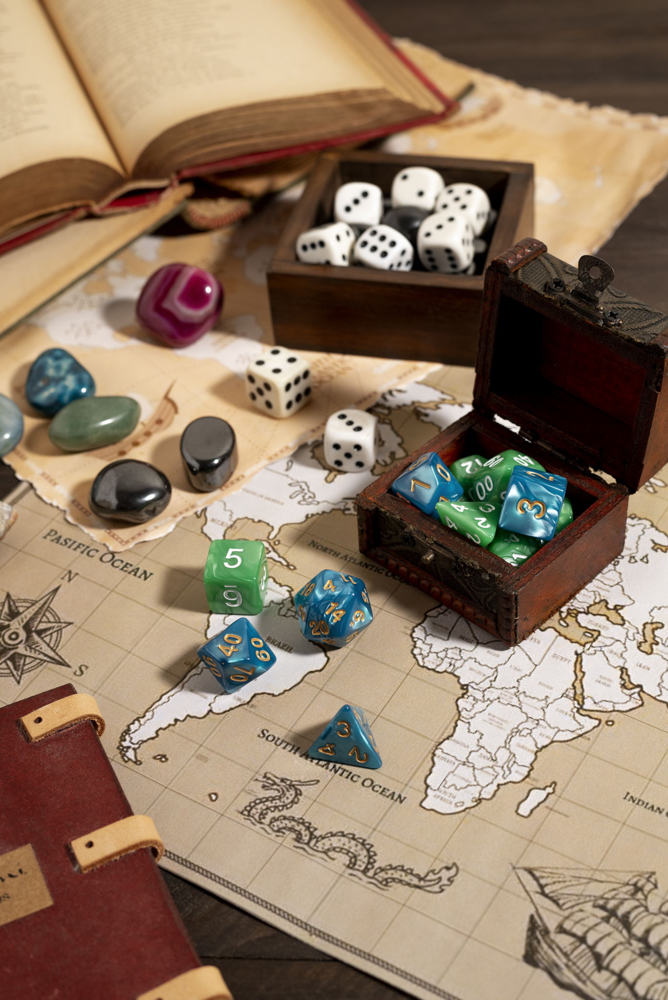 Настолки на английском | Board Games in English