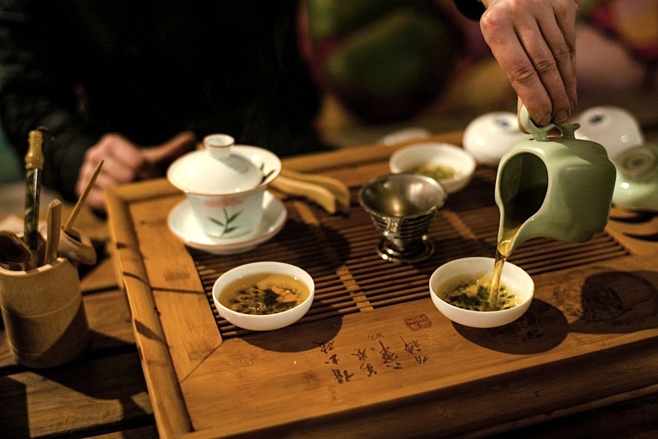 Чайная церемония на выставке «дао воды»: дегустация и знакомство с культурой