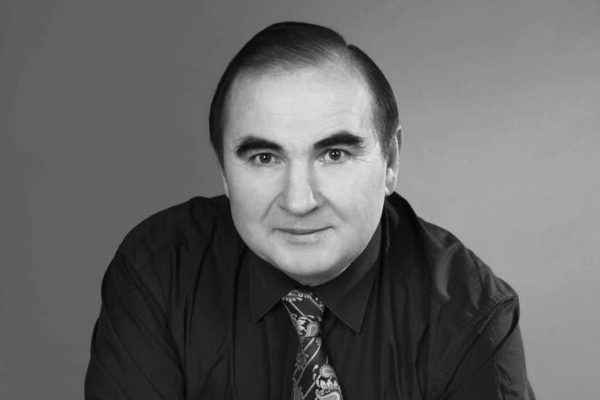 ПОСВЯЩЕНИЕ МАЭСТРО. Памяти Владимира Экнадиосова