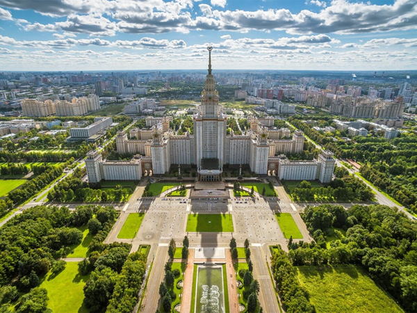 Экскурсия «Воробьевы горы и МГУ»