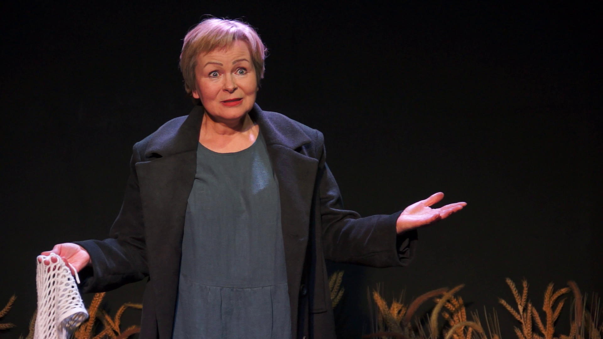 Моноспектакль "Материнское поле" по мотивам одноименной повести Чингиза Айтматова