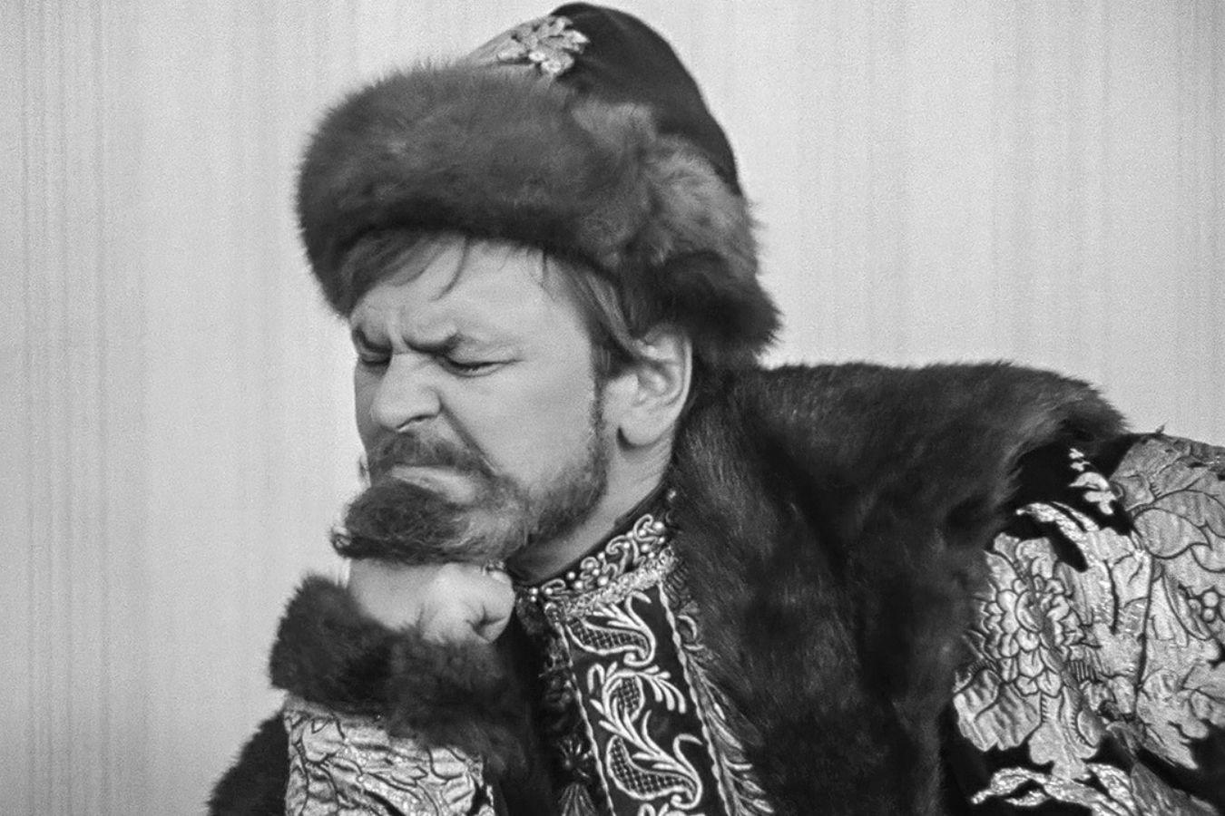 Наше «новогоднее» кино: заливная рыба, Иван Васильевич и цензура. 19:30