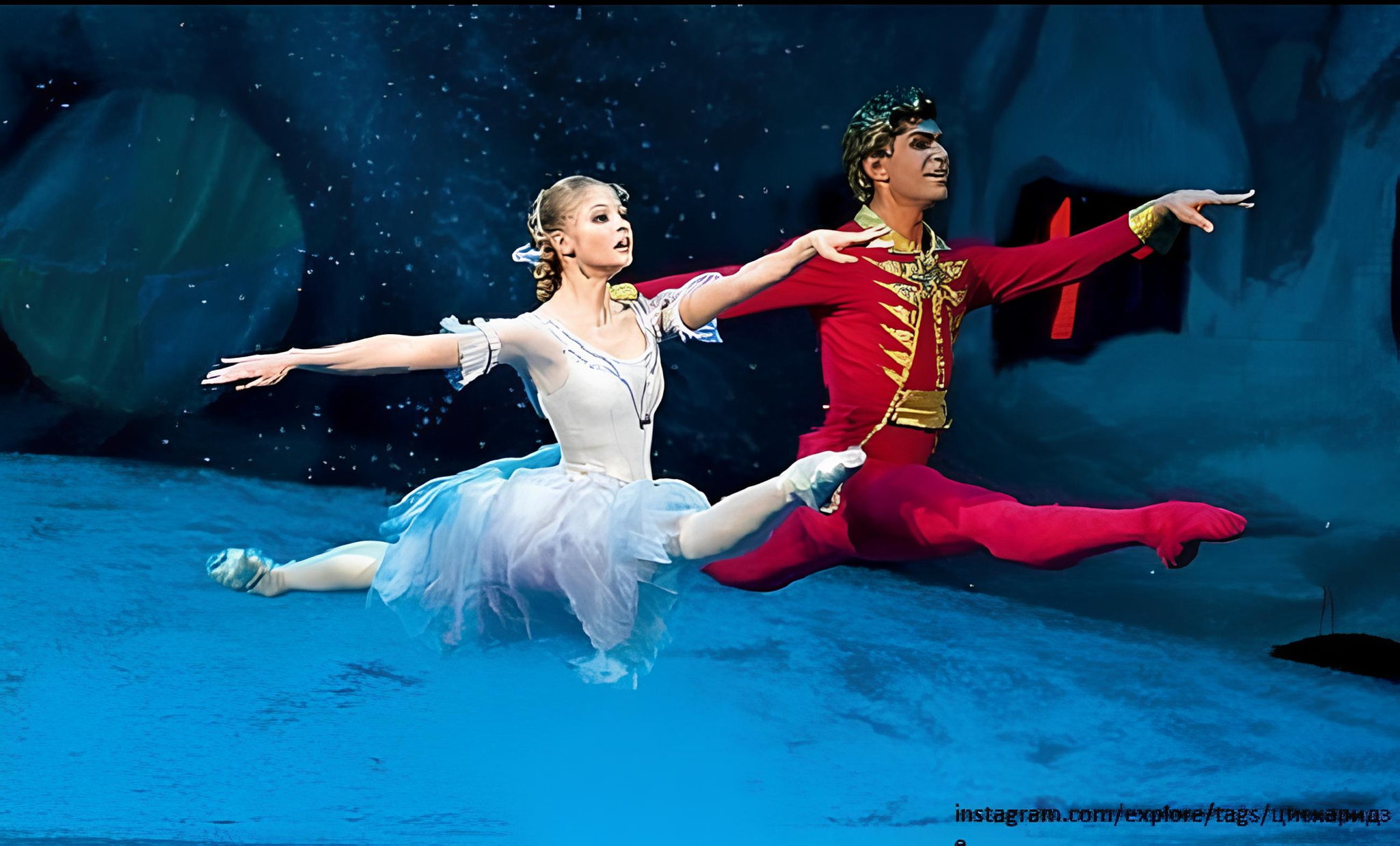 Вечер в театре. ДОМ