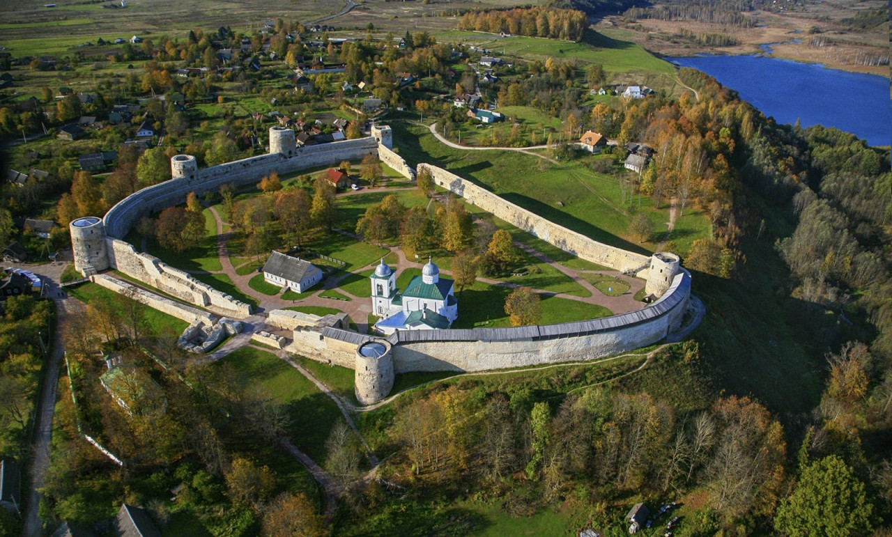 Псков Пушкинские горы Изборск Печоры