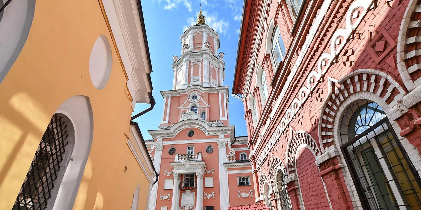 Переулками Чистых Прудов
