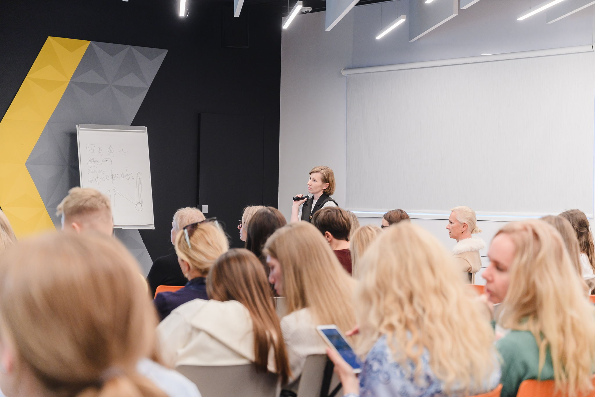 Москва. Семинар для дизайнеров: «Анатомия брифа: 10 ключевых блоков, без которых проект обречён на правки»