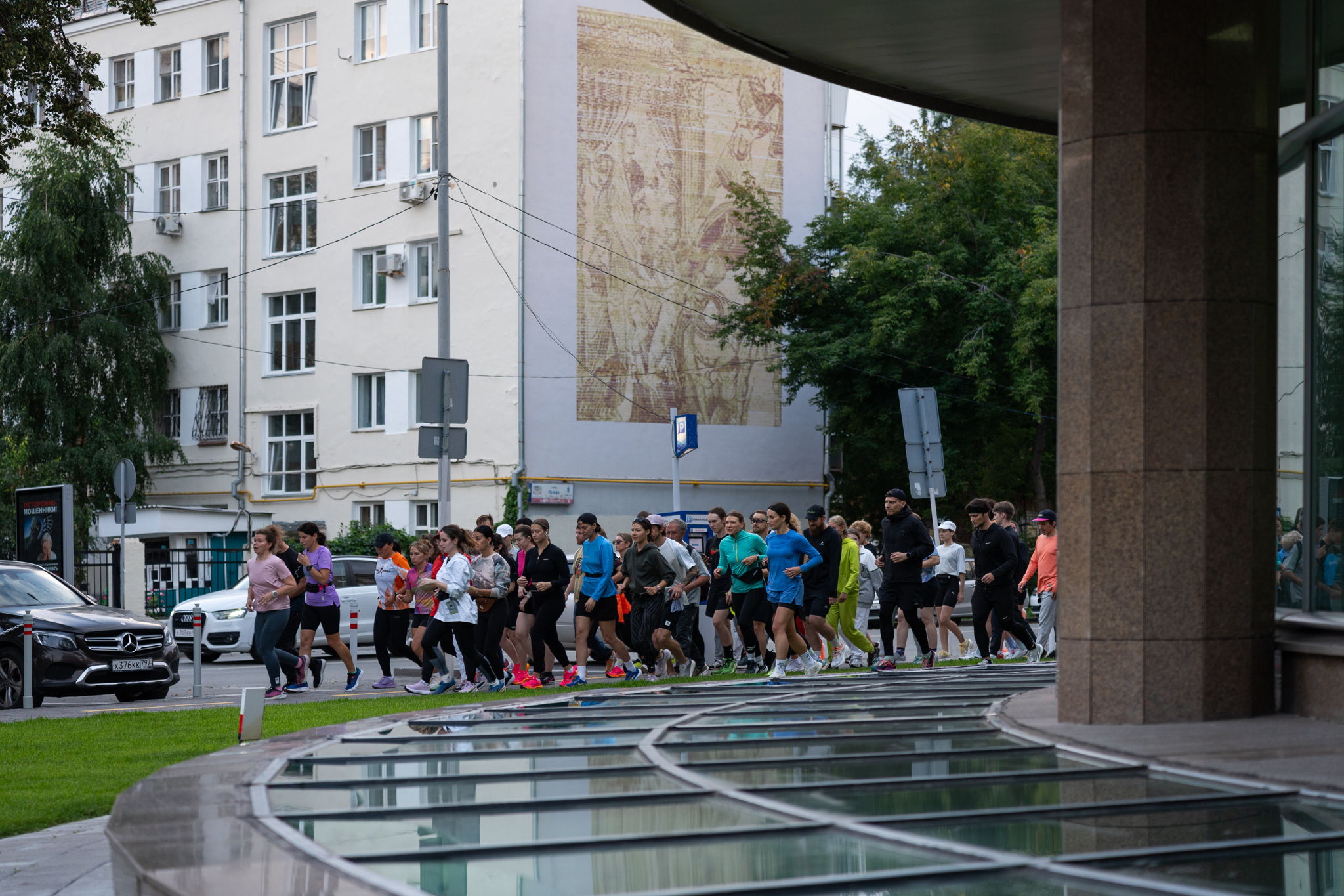 БЕГОВАЯ АРТ-ПРОГУЛКА ПО STREET ART LINE С SHU RUN