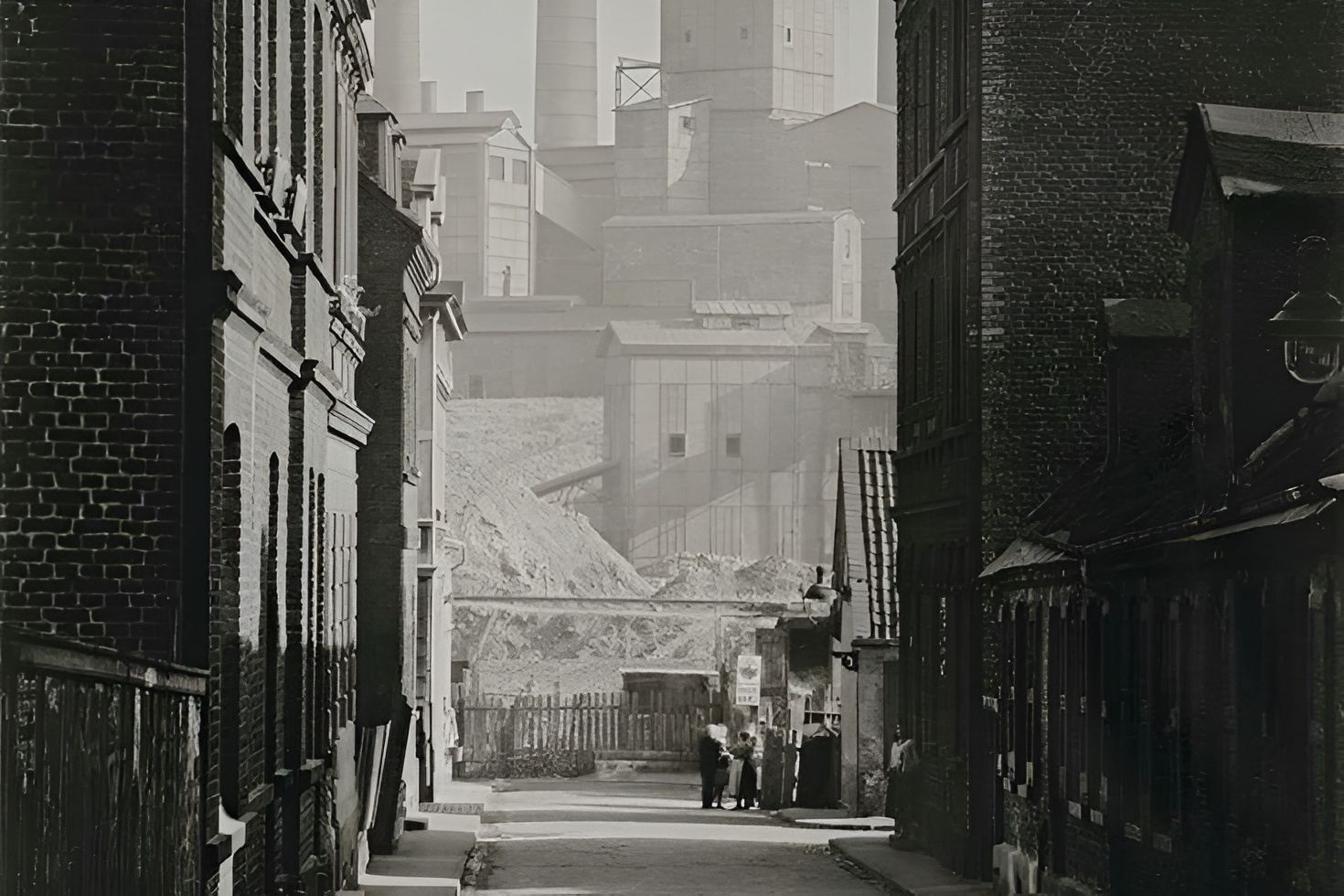 Онлайн-курс Богатство народов": пять историй экономического успеха!"