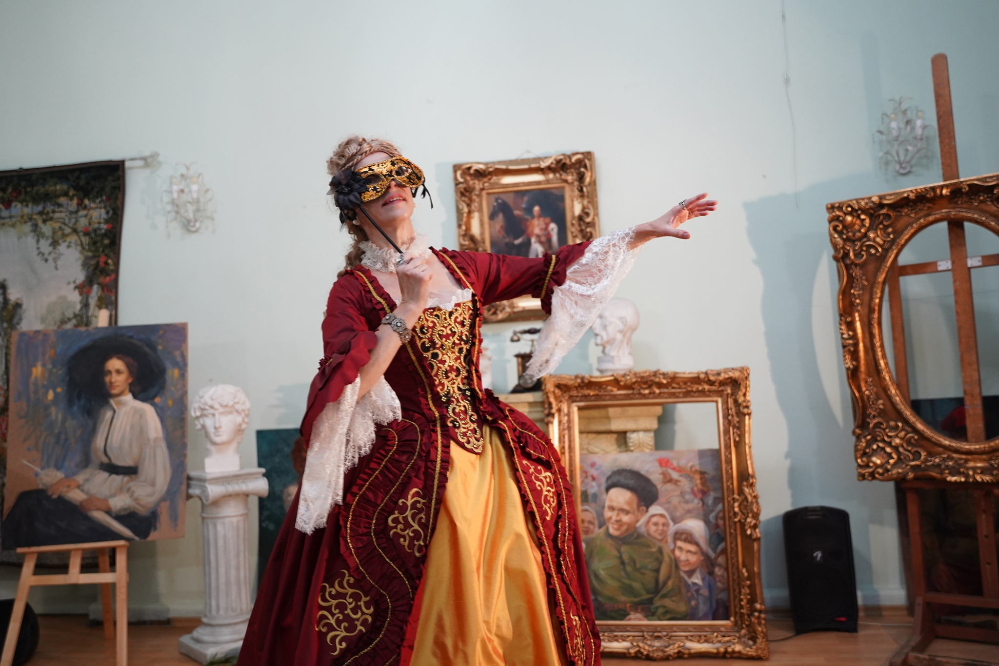 Презентация творческого коллектива "Мастерская исторического танца Антре (Entrée)"