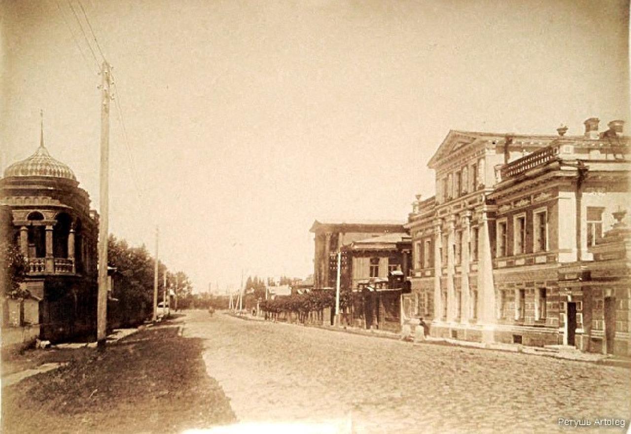 «Эх, жизнь купеческая, екатеринбургская!» Пешеходная историческая экскурсия с квестом