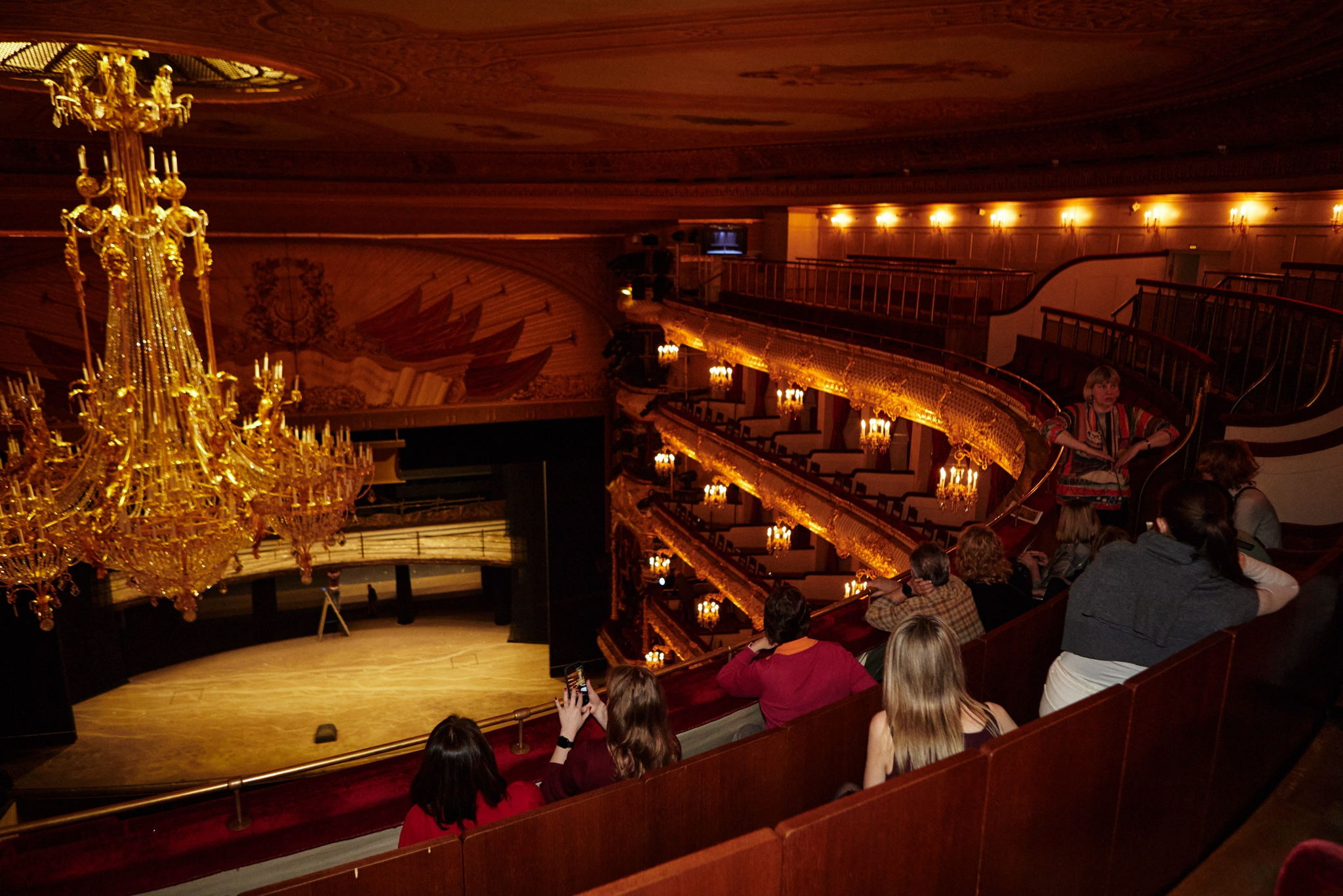 Экскурсия по Большому театру с гидом и фотографом