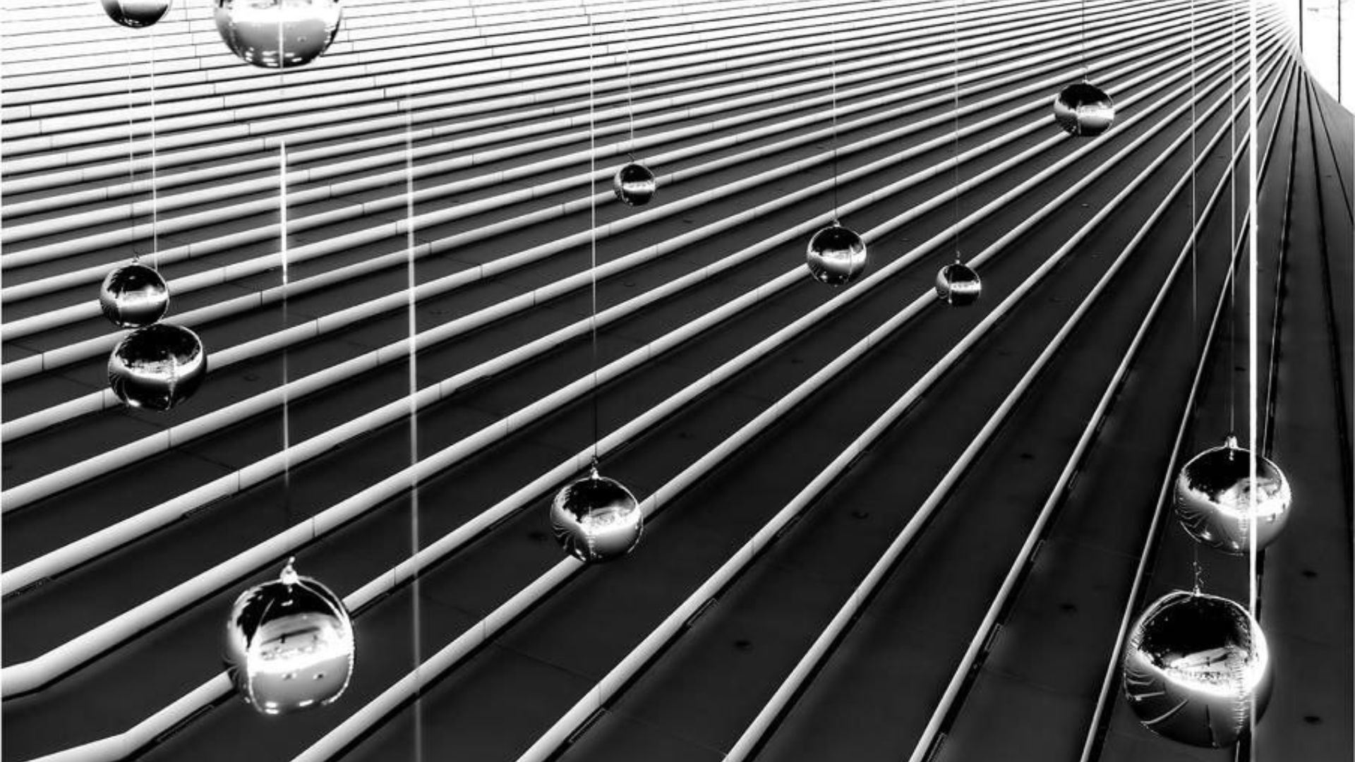 Выставка "Космический бильярд"