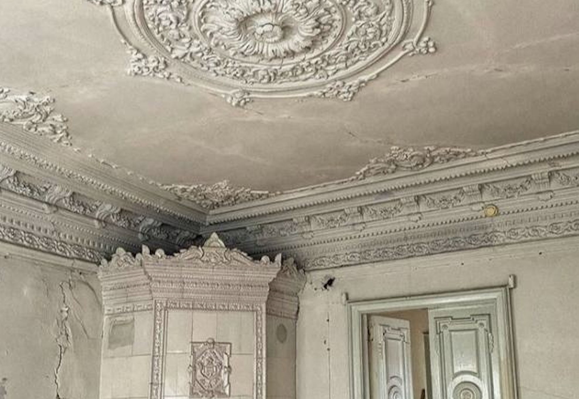 Квартирный вопрос в дореволюционной россии. как жили и обставляли квартиры в доходных домах. особенная лекция екатерины андреевой (yaandart) в котельнической высотке